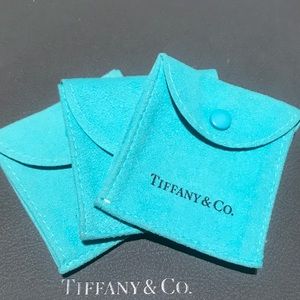 Single Tiffany and Co. dust bag